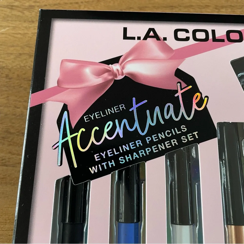 NIP L.A. Colors 7 piece eyeliner set